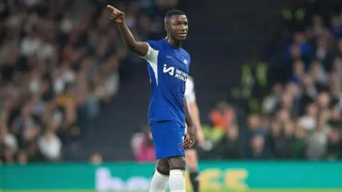 小雷在接受采访时表示：“我认为凯塞多的这次犯规是一次愚蠢的行