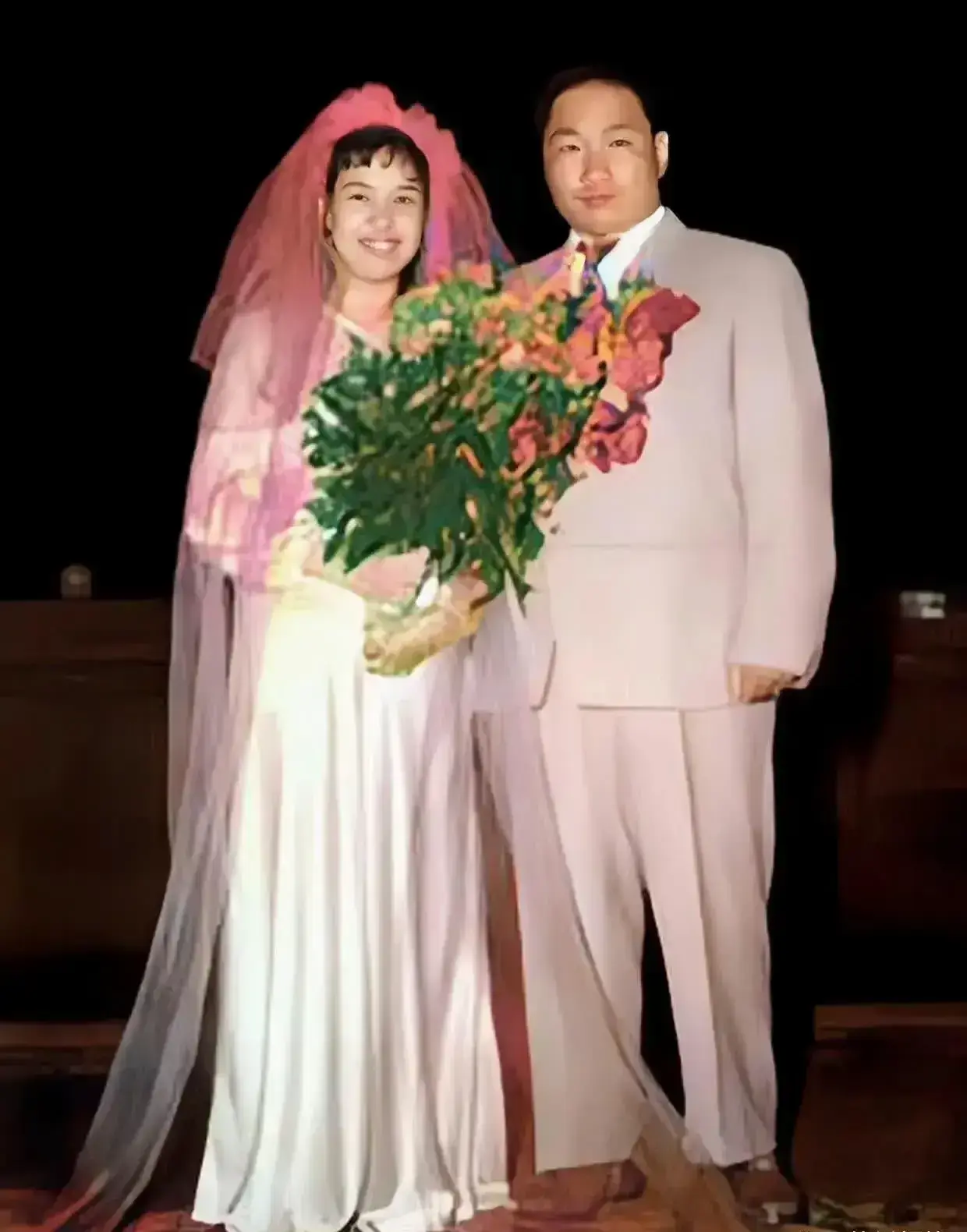 1960年，大连，毛岸青和邵华结婚照