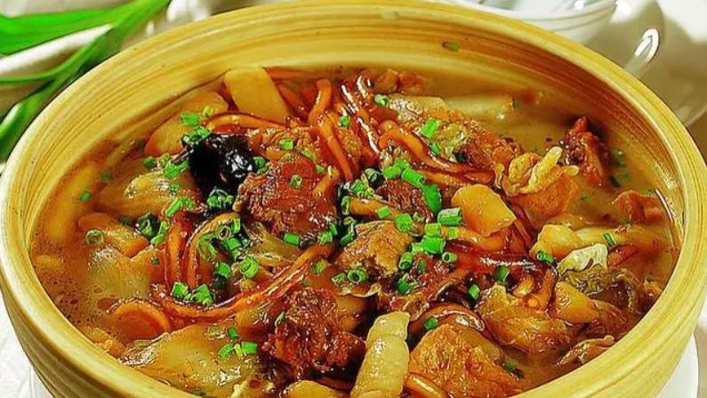 河南烩菜：中原大地的味道记忆