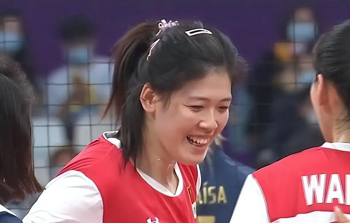 随着天津女排0比3不敌瓦基弗，不得不承认的三个事实。

一是三局下来，天津女排的