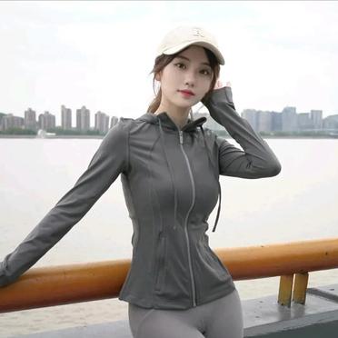 大江大水大美女