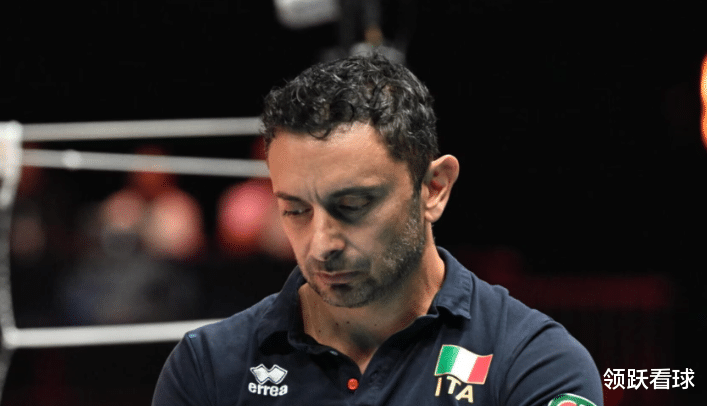 失去意大利女排的马赞蒂, 执教排名垫底, 球队面临降级