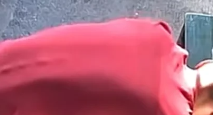 “太吓人了！”浙江杭州，一男子假冒快递员，裤兜藏刀，谎称有文件需要本人签收，后趁
