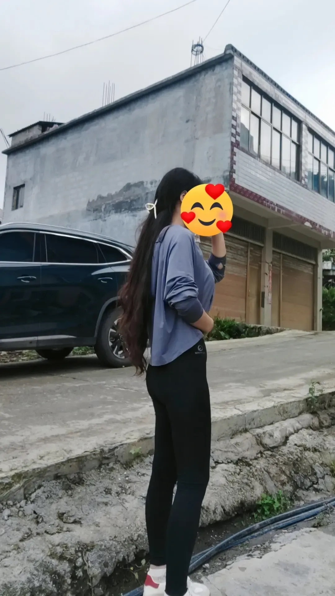 任何人一个男人接近你，和你聊天，不是为了哄 你开心，而是为了找机会睡你，如果不是