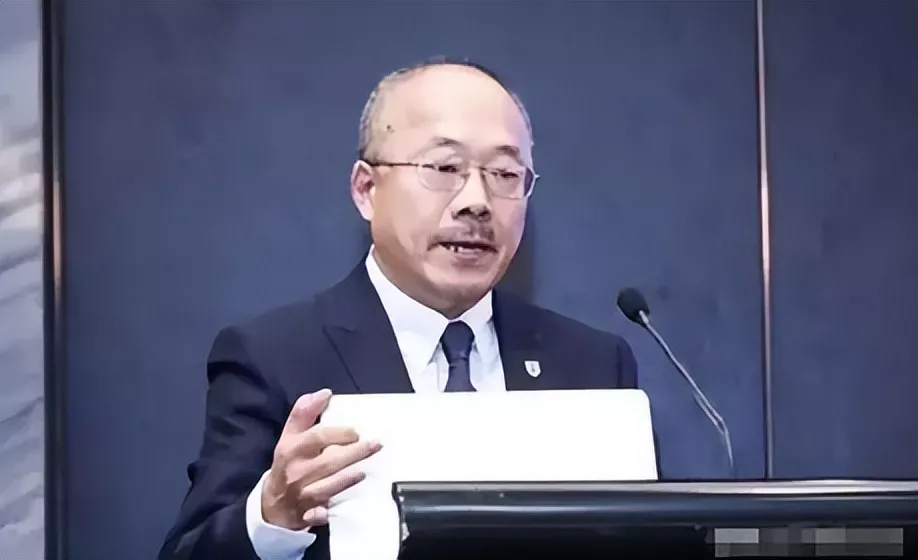 提出禁烧秸秆就是他——董郁玉，前光明日报总编辑，日本间谍，已经被抓，这样妥妥的汉