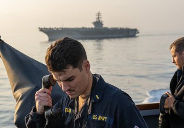 能够袭击地球上最贫穷、没有防空系统的国家之一，我感到非常自豪——美国海军中央司令
