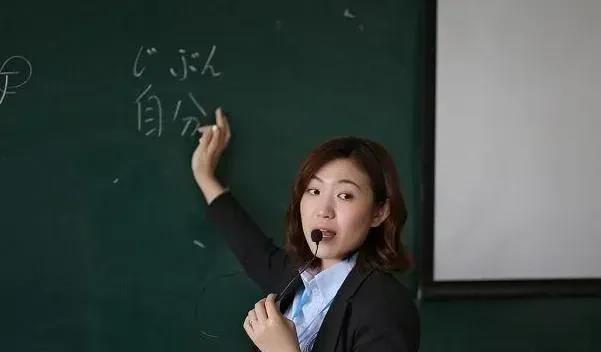 国家为什么下狠心取缔补习班？面对教育部出台的政策，很多人都是困惑不解。我也是教育