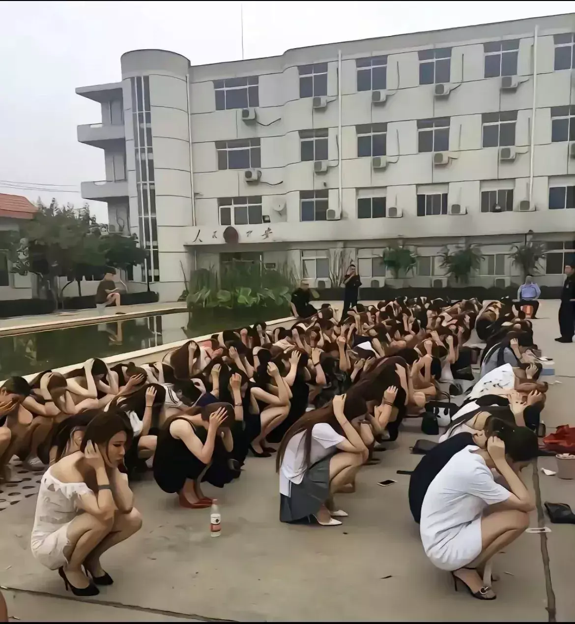 还以为是消防演习