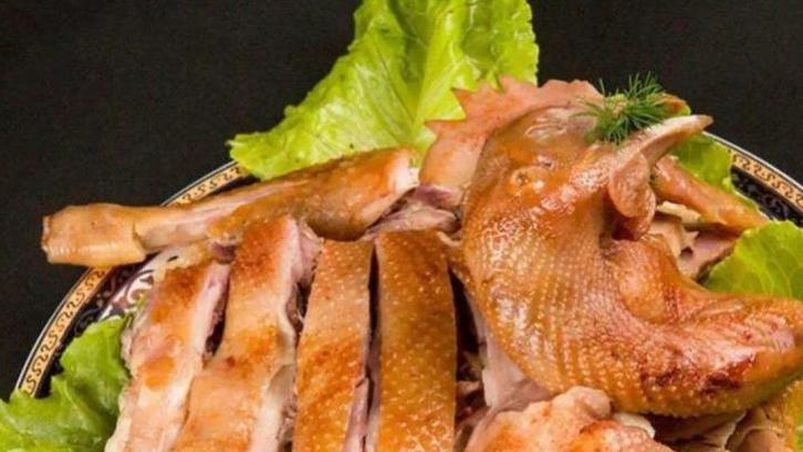 道口烧鸡：河南美食的历史印记