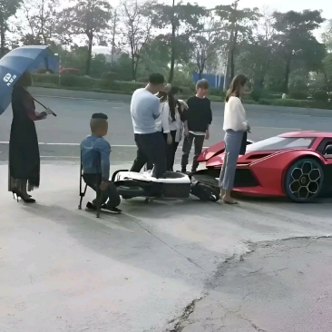 不知道是该买车还是卖房了