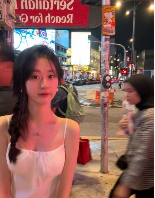 路边会掉芒果🥯  ​​​