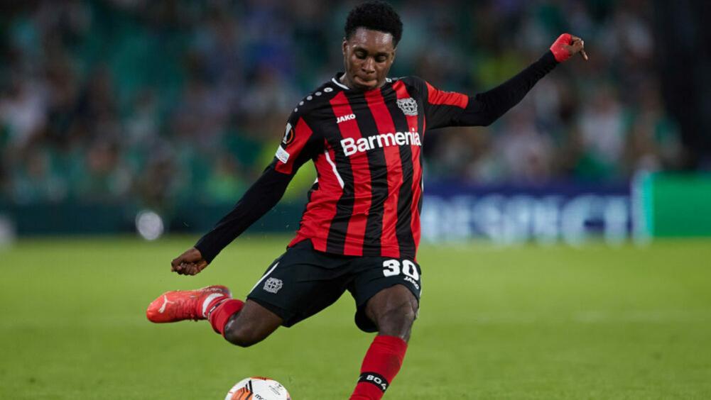 药厂铁卫弗林蓬遭哄抢，拜仁阿森纳都想要，4000万解约金明夏生效