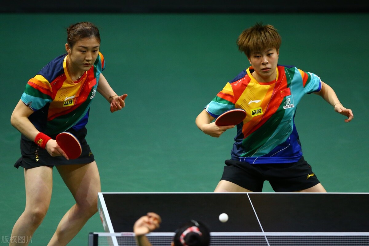 如果说孙颖莎/王曼昱1-3输给张本美和/木原美悠，是真的有些打不过。那么陈梦/王