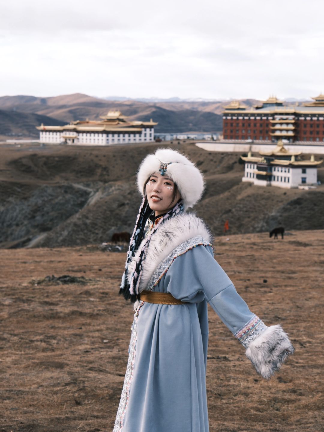 保研er独行小团川西之旅，走，去看世界啊！
泰戈尔说，静静地听，听这世界的低语
