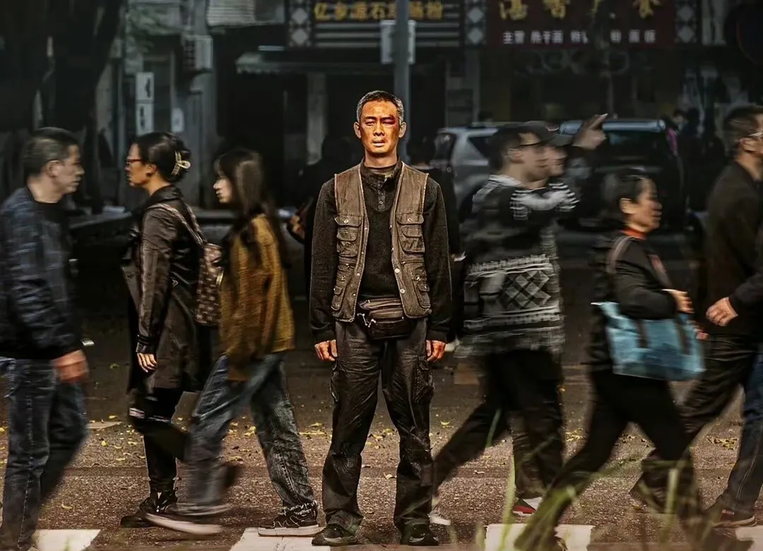 去看了电影《三大队》。

第一，张译真的能不能不那么劲儿劲儿的？

感觉他是越来