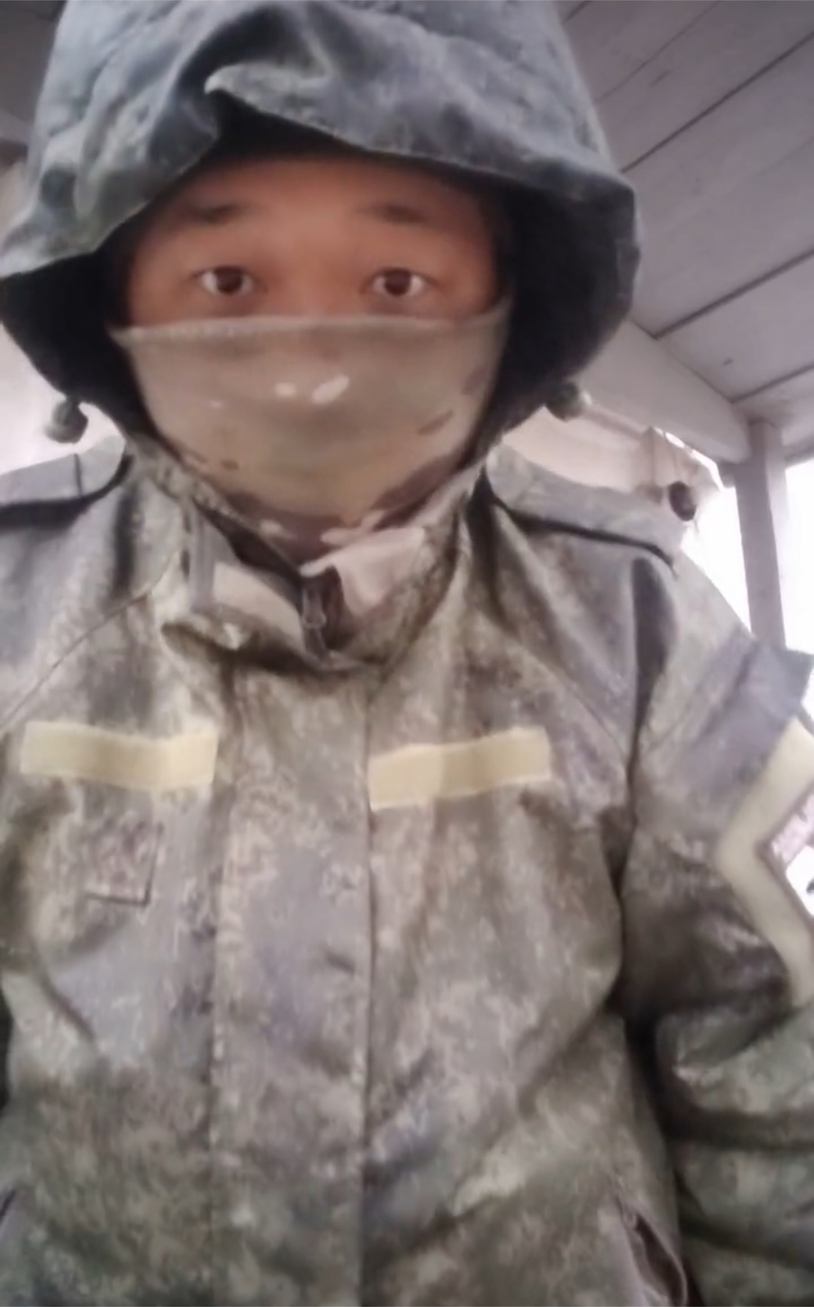 首位在俄乌战场阵亡的我国雇佣军，这位来自重庆的38岁小伙赵睿生前在乌克兰发布的视
