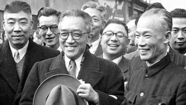 抽烟喝酒逛窑子也挡不住这北大校长36个博士学位和两度提名诺贝尔