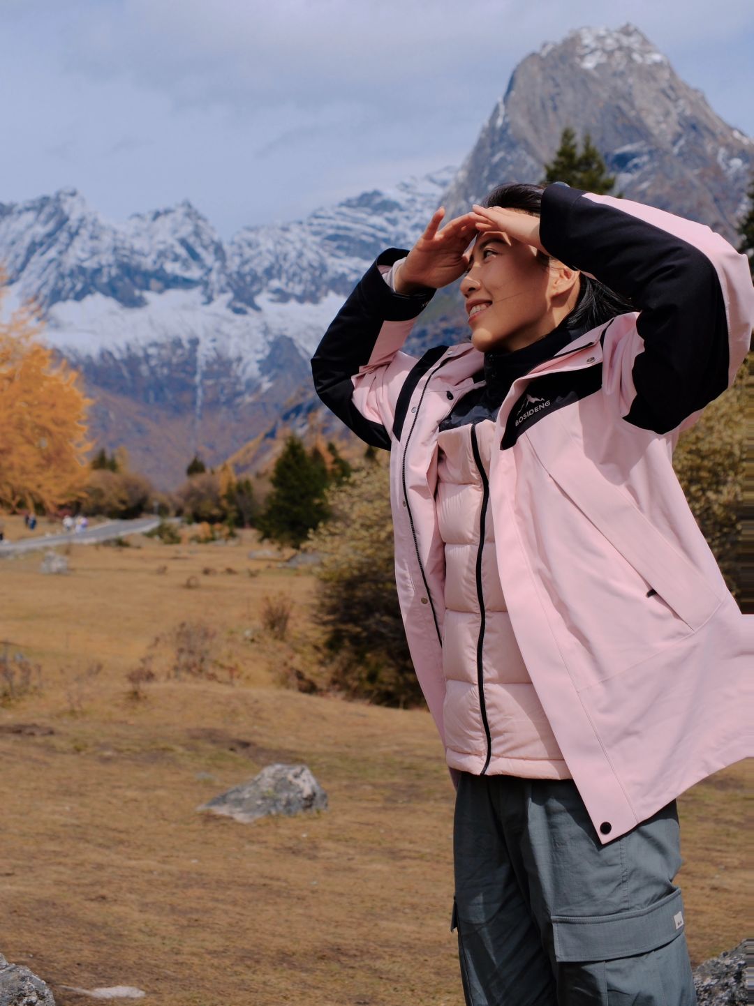 一衣多穿 | 城市山系秋冬轻暖实穿外套⛰️
这次成都行，除了让我期待的马拉松，还