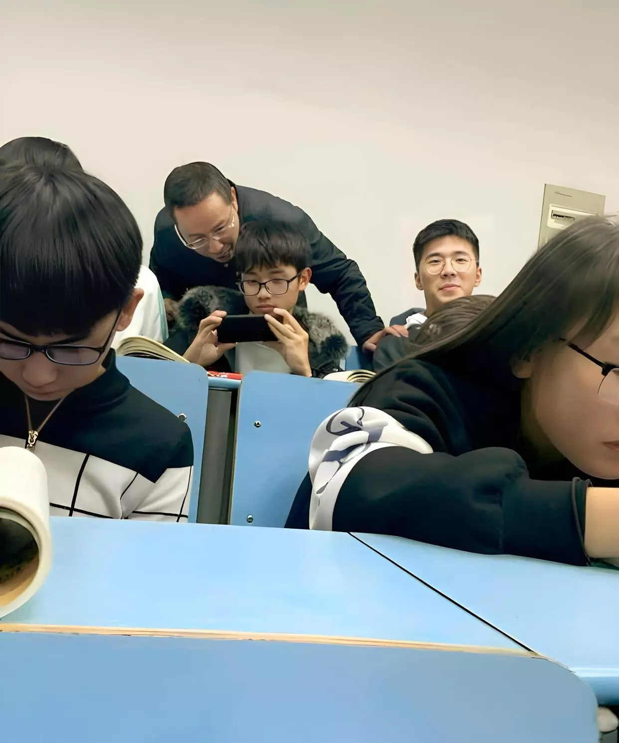 网友：离死亡最近的一次。