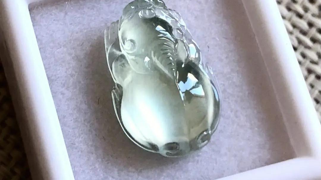 貔貅的摆法和在生活中的意义。