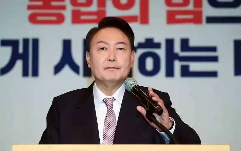 尹锡悦求锤得锤，以为自己退出板门店部分协议就能吓住朝鲜，结果没想到正中朝鲜下怀，