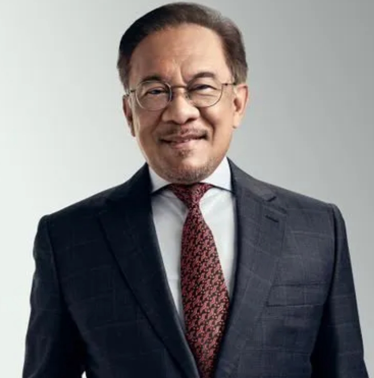 马来西亚总理安华昨晚（11月18日晚）写道：“在上周五乔·拜登总统主持的亚太经合