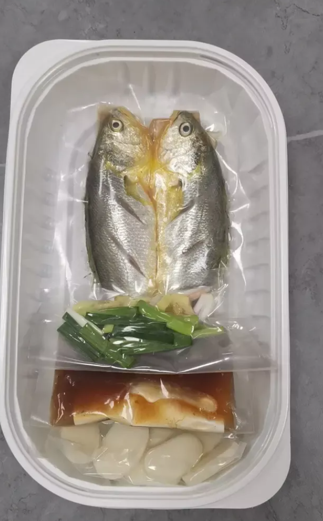 预制菜，你说他有问题吧，航天员都在吃！
你说他没问题吧，很多人在反对！