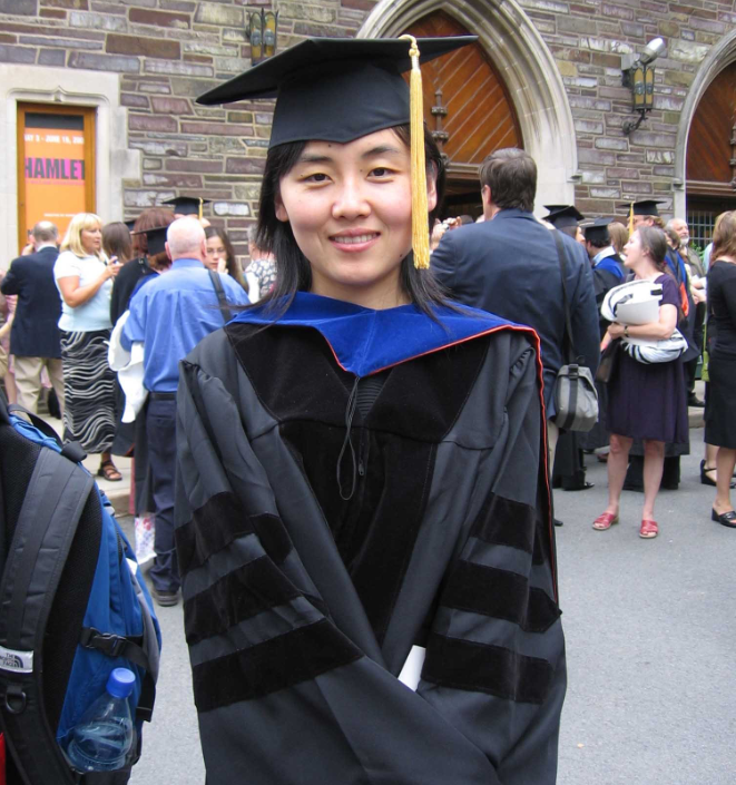 颜宁与石正丽，同时入选中科院院士，还都是生命科学和医学部，颜宁当选了，但是石正丽