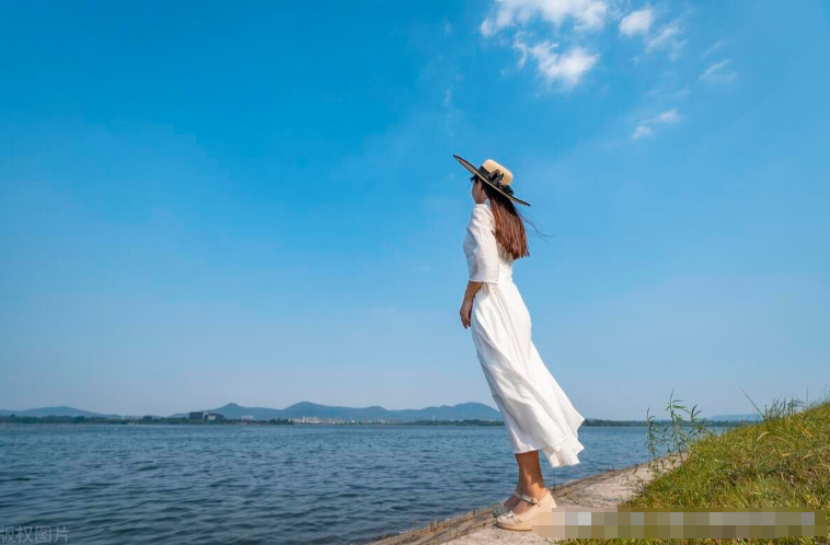 不论和任何人交往，都要牢记这20条忠告

1、话少，祸就少，话多，麻烦就多。

