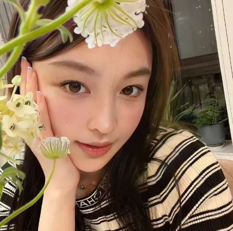 以下是我结婚的八个条件：
1. 对我关心备至，体贴入微。
2. 坚决杜绝所有形式