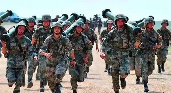 1985年：中国裁军100万；
1997年：中国裁军50万；
2003年：中国裁