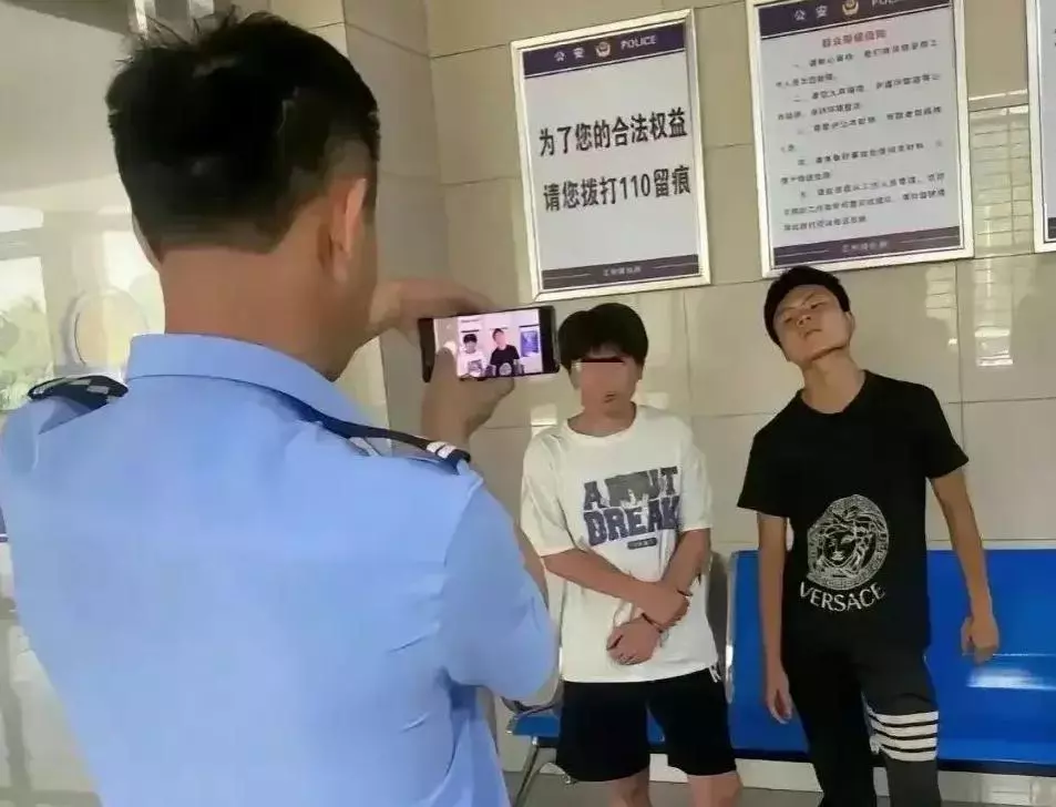 天生反骨，说的就是他吧