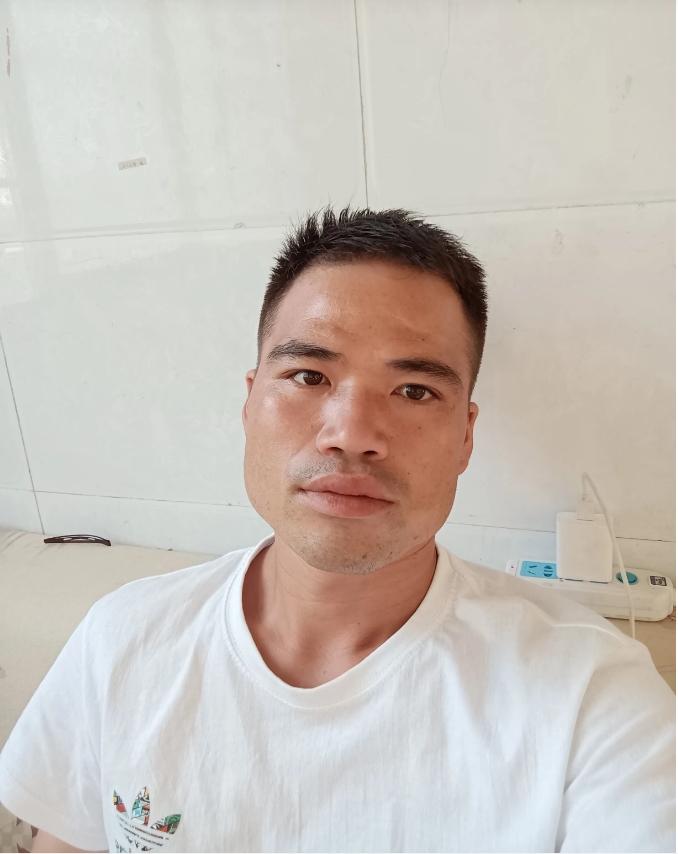 我怀疑很难能娶到老婆了。
    我今年已经35岁，身高一般1.65米，
   