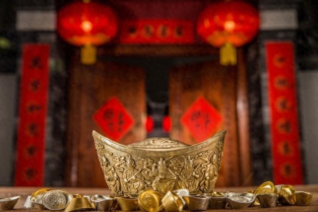 12月底，运势上涨，升职加薪，财源广进，笑逐颜开的4个星座。

金牛座一向以脚踏