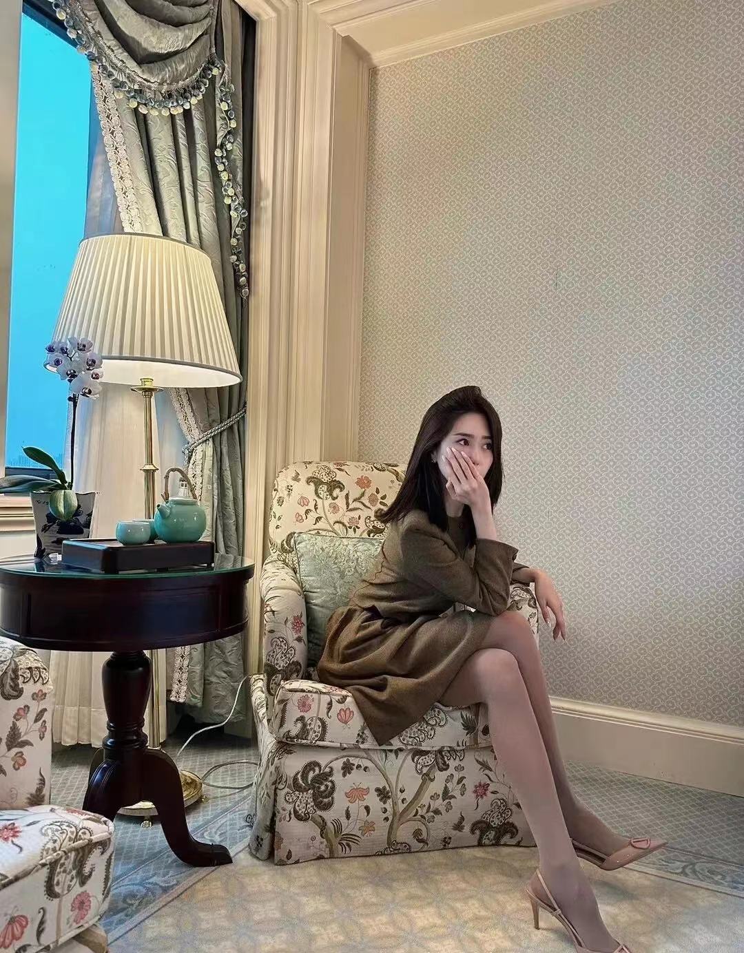 我不好意思说，我三十多岁了还是个黄花女孩，我貌美如花，身高170厘米，体重55公