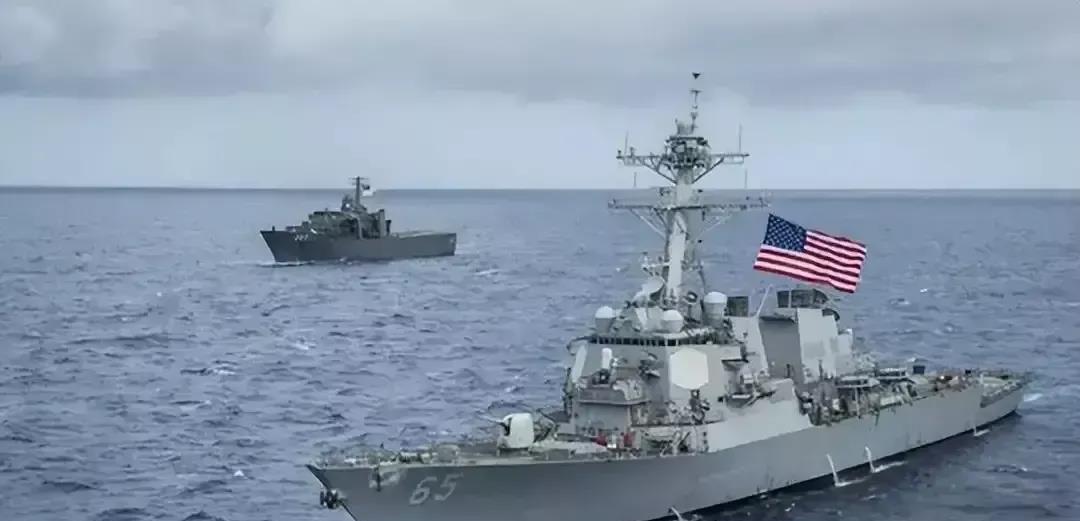 震撼世界！9月15日，黄海海域发生了一场惊天动地的军事演习。美国和韩国原本高调宣