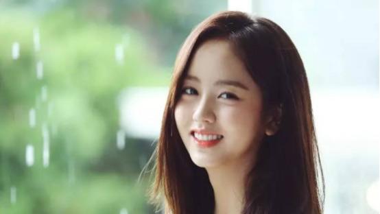 金所炫作为韩国童星，背后的经历你可能不知道，来看看吧