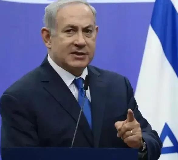 在以色列驻华大使馆的社交媒体帖子下，一位中国网友留言称：“你们务必明白，我们中国