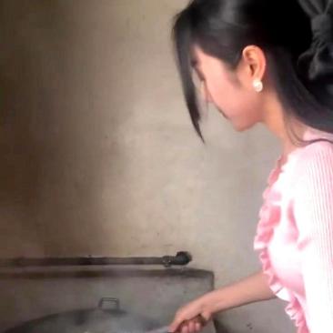 小姨子下厨，味道应该会好吧