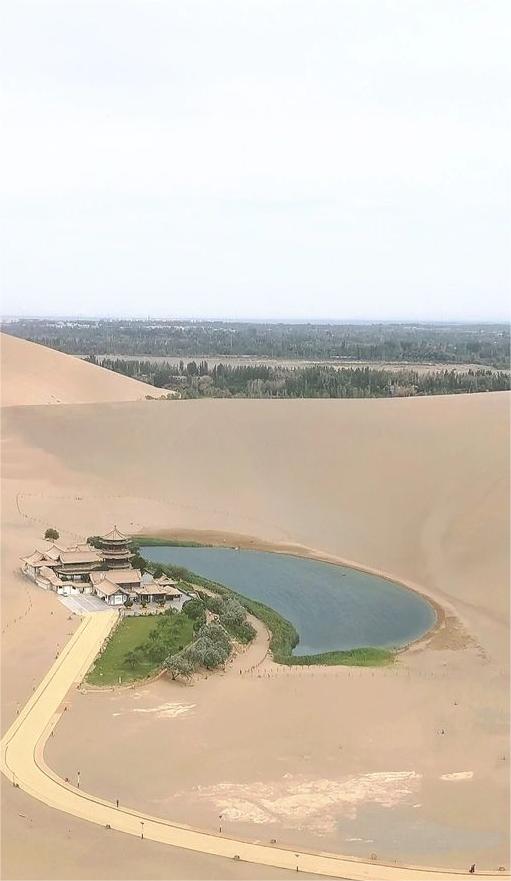 鸣沙山月牙泉打卡拍照攻略