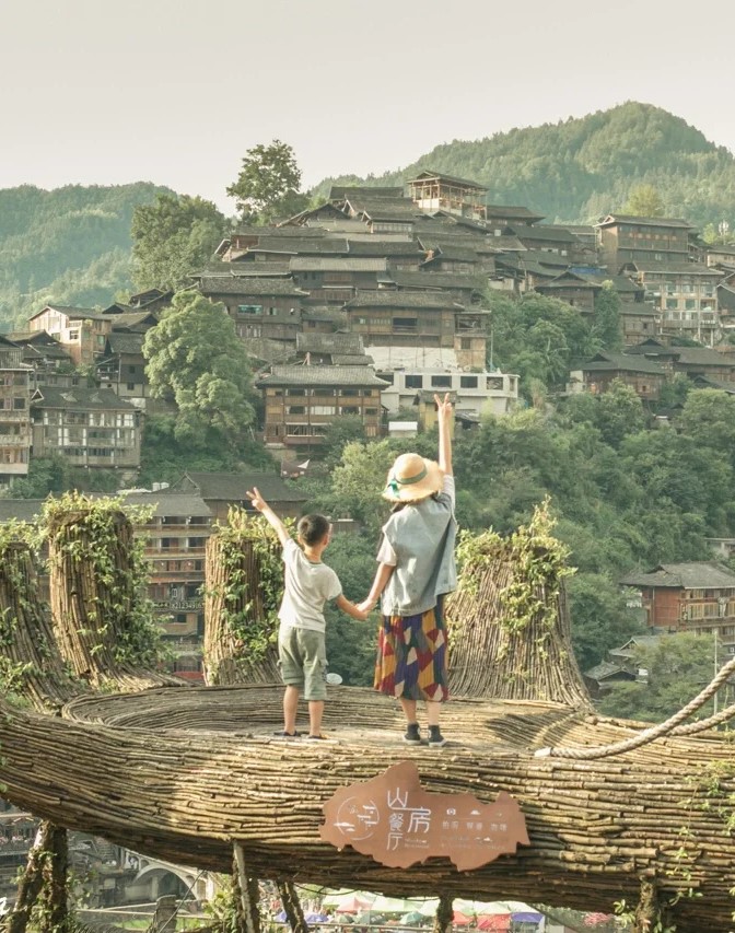 贵州旅游攻略｜千户苗寨带娃游，两天行程