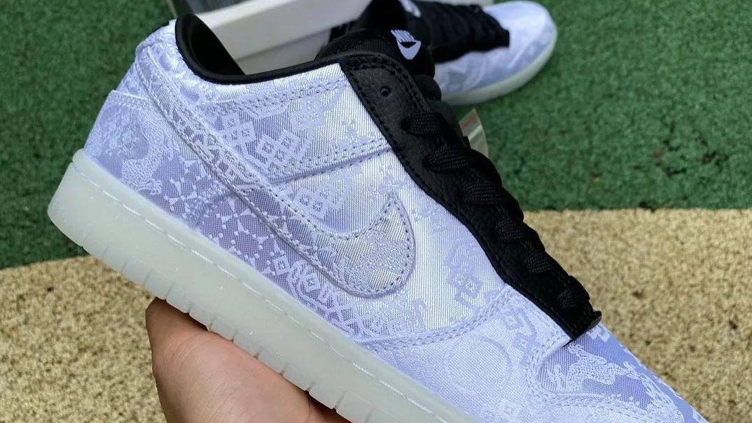 十年无丝绸后打脸也要卖的藤原浩Clot联名Dunk白丝绸来了！提前对比鉴定细节擦亮双眼