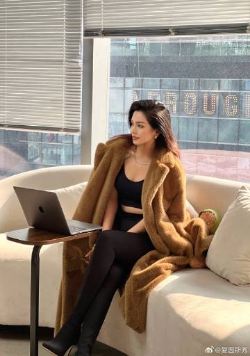 创业拼的不是谁比谁更勤奋
而是谁比谁更能在正确的方向上勤奋  ​​​