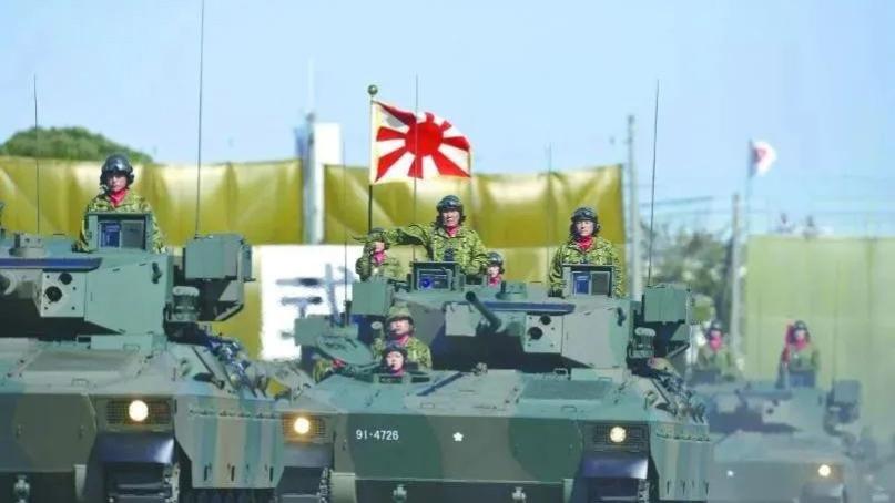 日本真正的军力隐藏有多深？一场台风暴露出来，美：被骗70多年