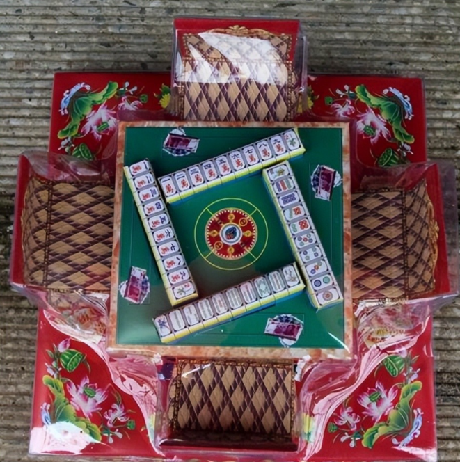 中国冥币在美国掀起狂潮，老外，中国还有这好东西，怎么不早说
中国冥币在美国掀起“