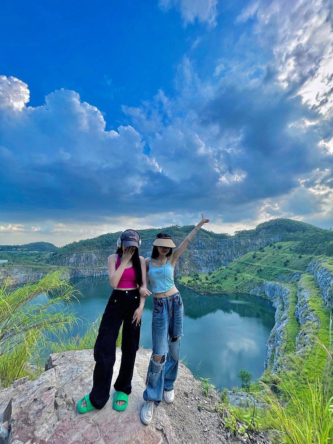 广州小九寨 |黄埔石牙顶天坑⛰️