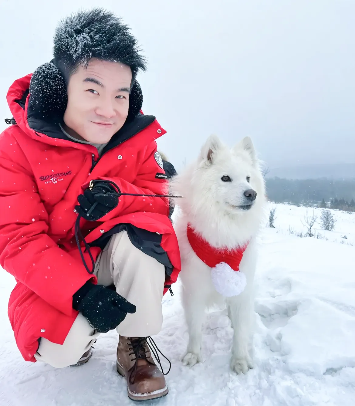 东星集团总裁，武汉二厂汽水厂的兰世立总裁犀利评价董宇辉:“就凭他回老家，改签名，