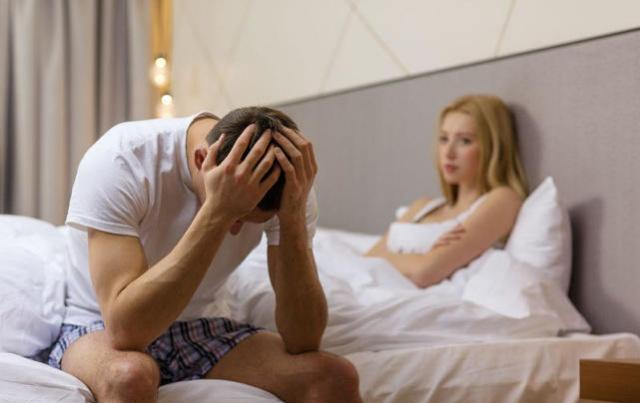 同房时，三个行为不可取，女性要懂得拒绝，不然苦了自己
 
宫颈疾病对于女性而言，