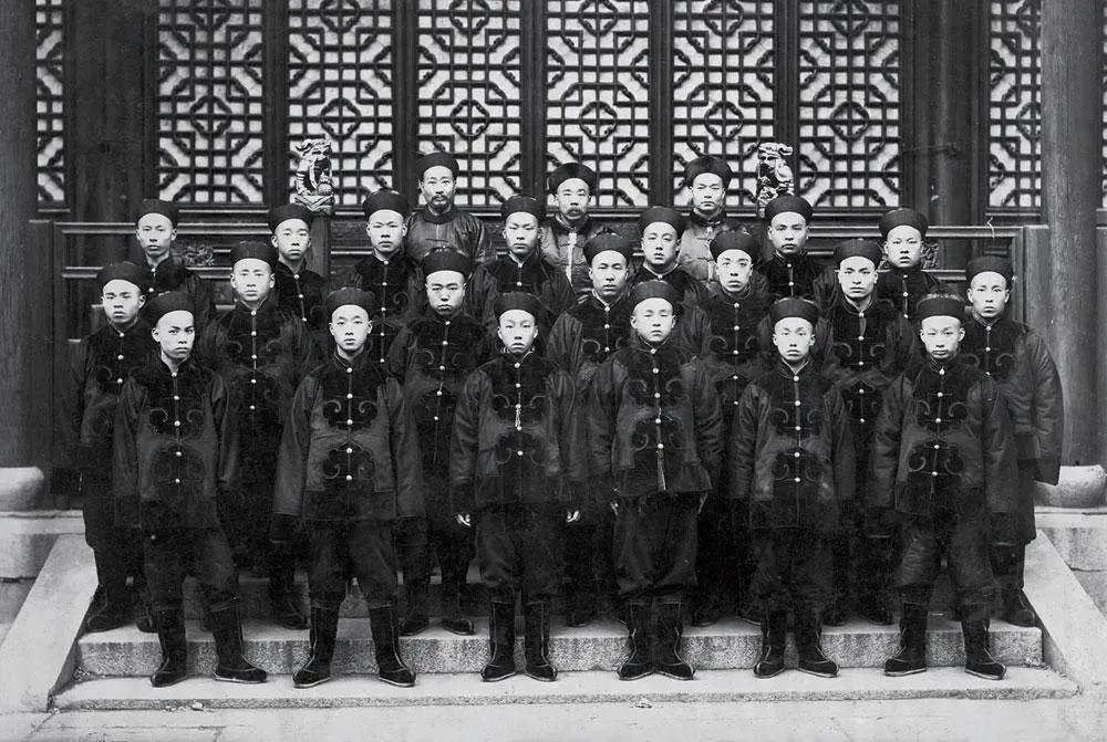 大清朝为什么会走向灭亡，有人说因为慈溪太后专权，有人说因为清政府上上下下贪腐，有