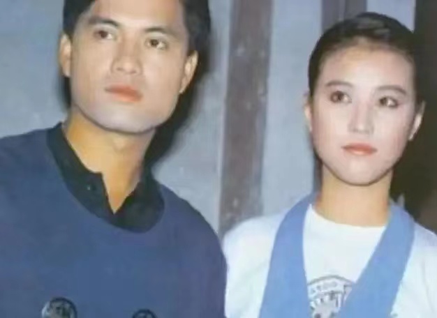 才57岁就去世了，还是挺让人惋惜的。其实她的一生也不是那么的幸福，希望到了来世可